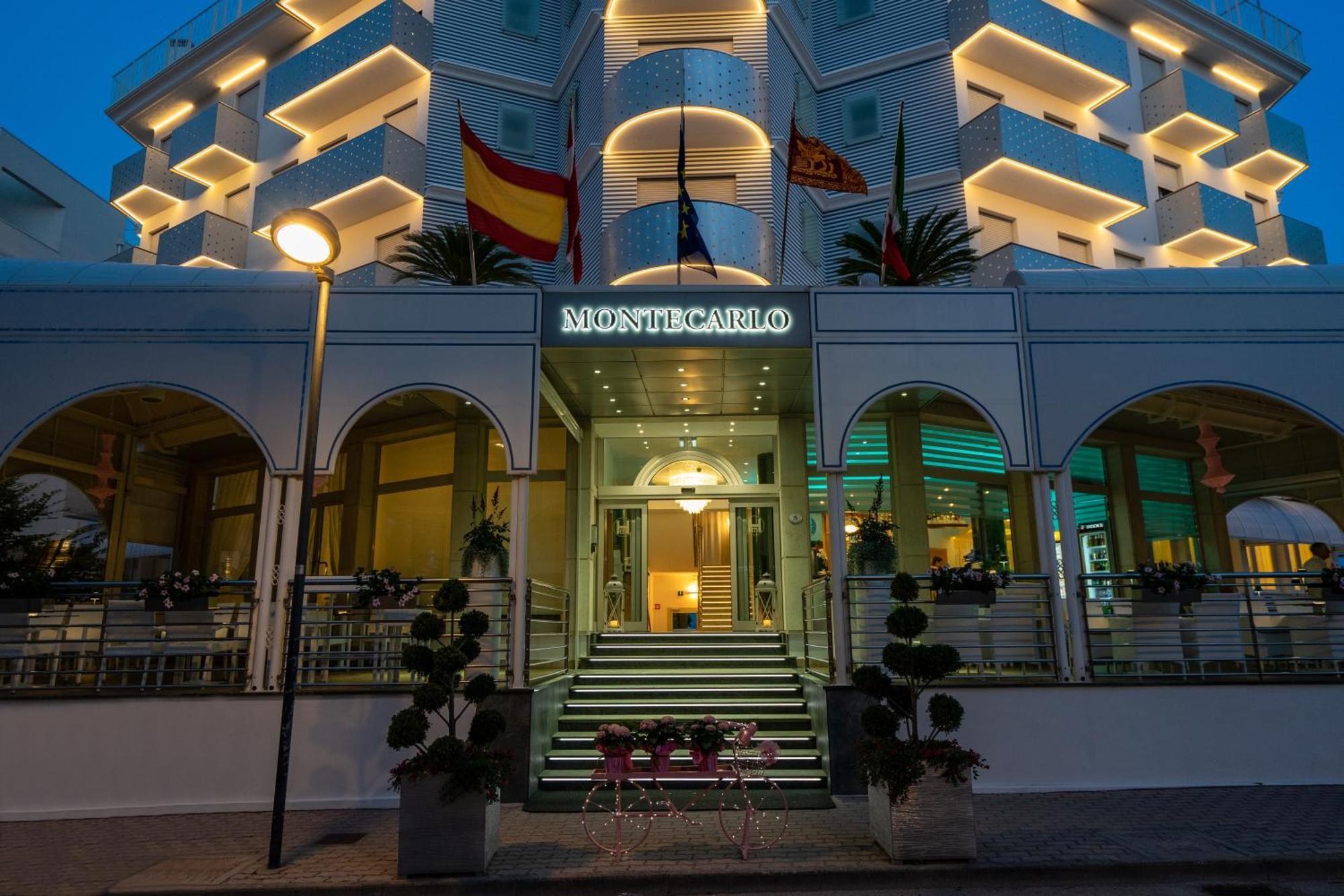 Hotel Montecarlo 3 Stelle Superior Caorle Exterior foto